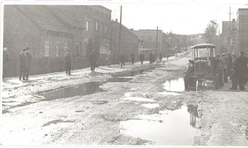historia chelmek piastowska po wojnie